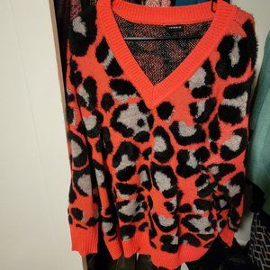 Slouchy tunic pullover sweater